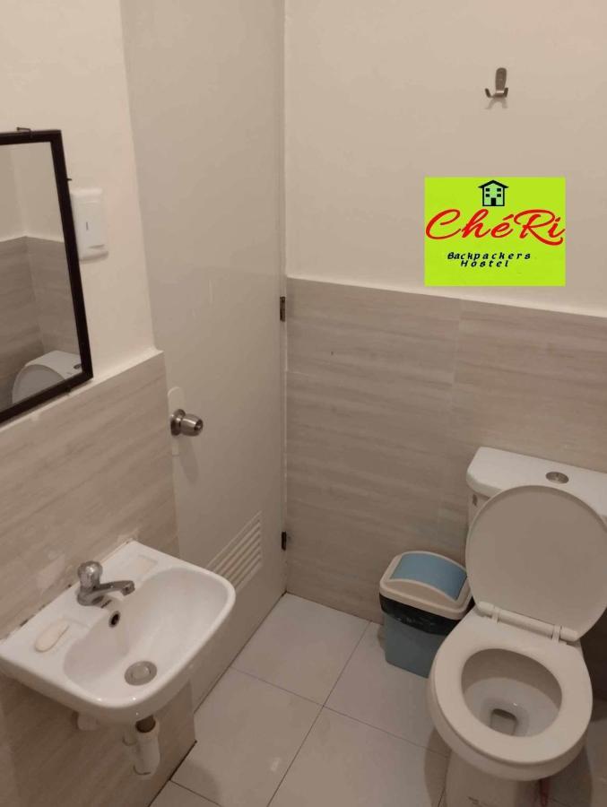 Cheri Backpackers Hostel Moalboal Buitenkant foto
