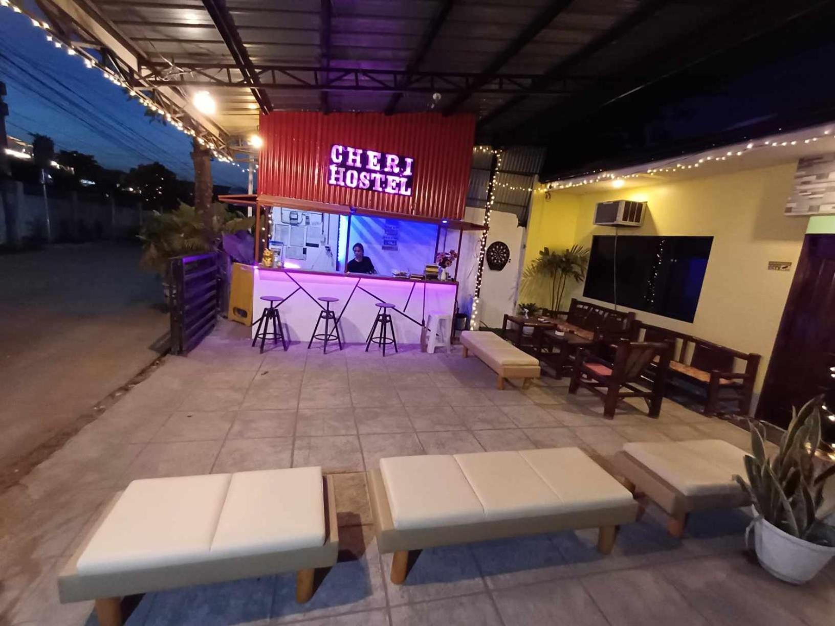 Cheri Backpackers Hostel Moalboal Buitenkant foto