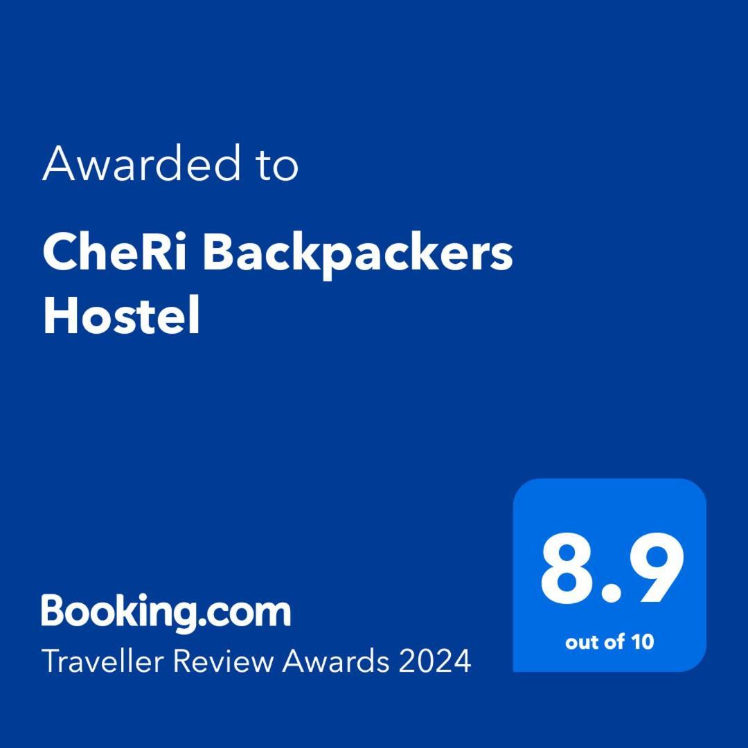 Cheri Backpackers Hostel Moalboal Buitenkant foto