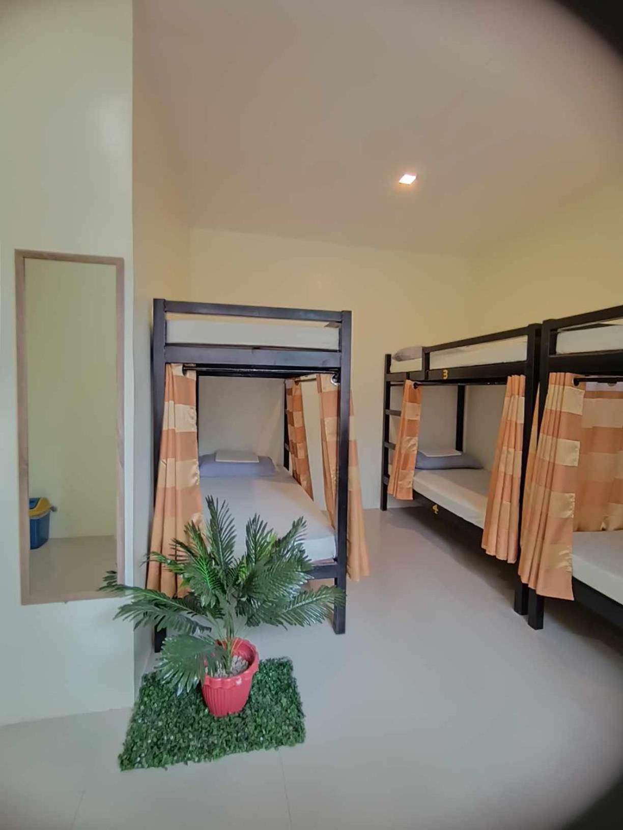 Cheri Backpackers Hostel Moalboal Buitenkant foto