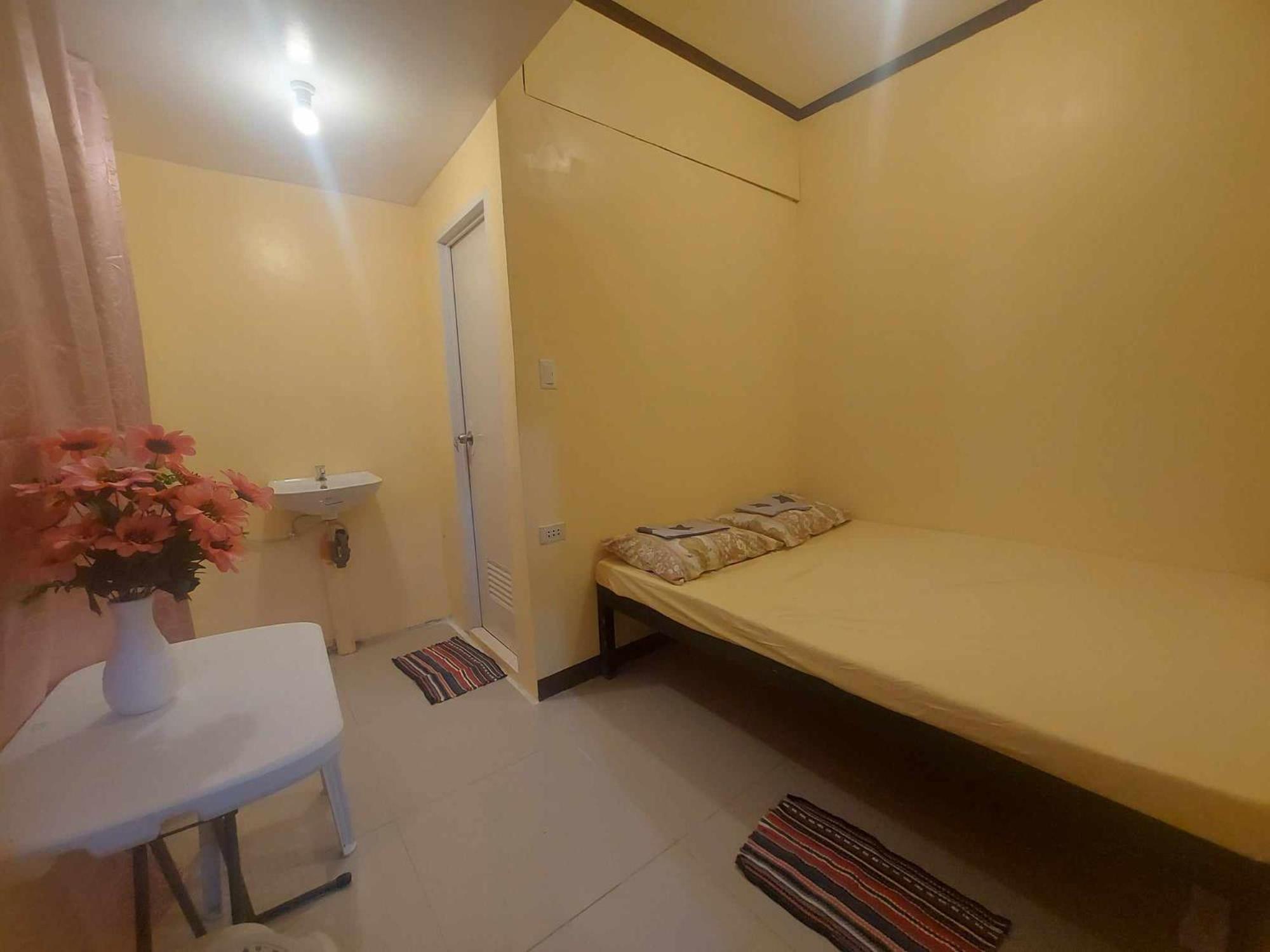 Cheri Backpackers Hostel Moalboal Buitenkant foto