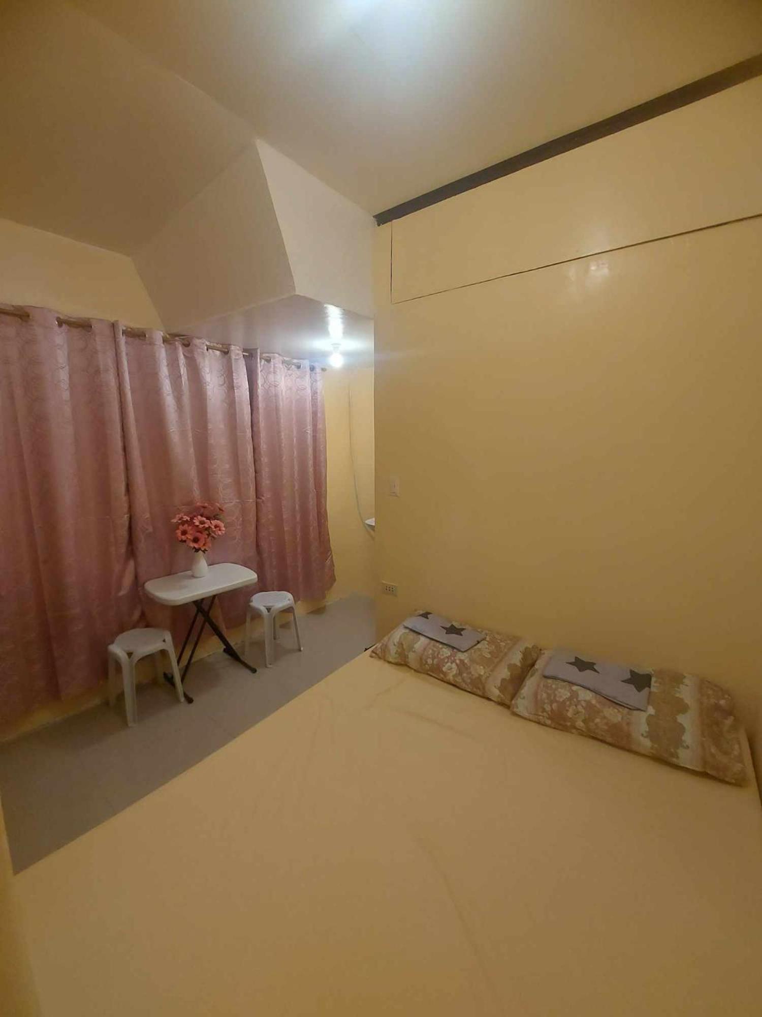 Cheri Backpackers Hostel Moalboal Buitenkant foto